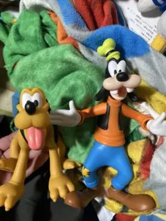 ディズニーストア　プルート　グーフィー　フィギュア