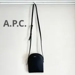 A.P.C. NECK POUCH DEMI-LUNEのサムネイル