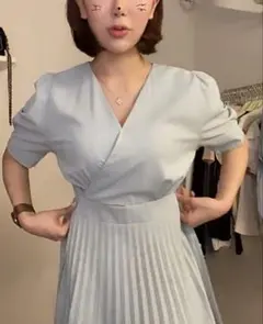 韓国 Qung プリーツワンピース パフスリーブ ミントカラー