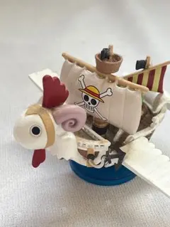 ONE PIECEのゴーイングメリー号のデフォルメフィギュア　レア物