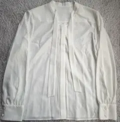 ブラウス 長袖 白