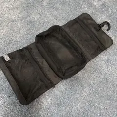 無印良品　ブラックトラベルポーチ フック付き