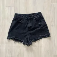 ブラックデニムショートパンツ SHEIN