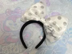 週末値下げ中 ）ミニーちゃん 水玉リボンカチューシャ 白