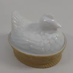 Item thumbnail for item 105ca8b3-5576-457a-949b-efb4d4950731