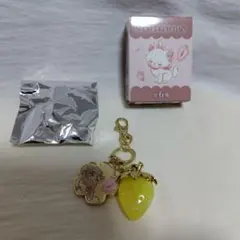 ディズニーストア シークレットキーチェーン ミスバニー