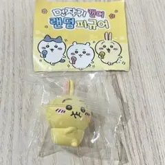 韓国　ちいかわ　うさぎ　フィギュア　➁