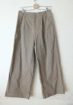 お値下げいたしました UNIQLO ワイドチノパン