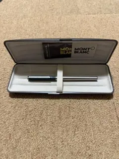 MONTBLANC 万年筆 ケース付きのサムネイル