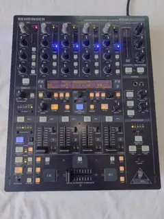 ST様専用BEHRINGER デジタルDJミキサー DDM4000エフェクト搭載のサムネイル