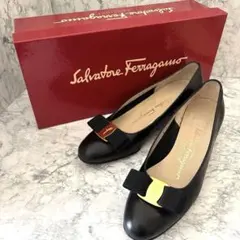 Salvatore Ferragamo ブラックリボンパンプス 5 B 23cm