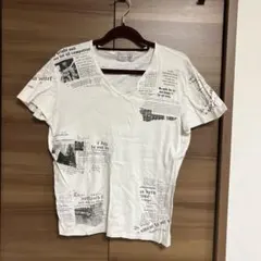 NICOLE CLUB VネックTシャツ 新聞プリント　半袖