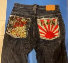 刺繍デザイン デニムパンツ