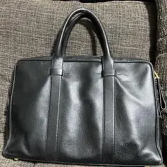 トムフォード　TOMFORDビジネスバッグ TOM FORD（トム フォード）の「Tom Ford Buckley Leather