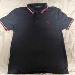 FRED PERRY M3600 ポロシャツ ネイビー×レッドのサムネイル