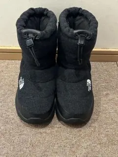 THE NORTH FACE ヌプシ ブーティー ウール ブラックのサムネイル