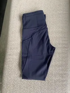 Lululemon未開封Tights ネイビー サイズ4