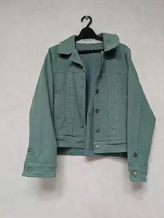 最終価格グリーン ボタン付きジャケット