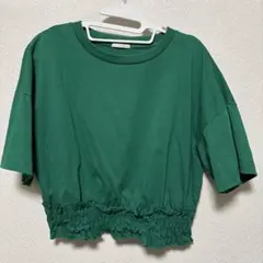 GU フリル付きグリーンTシャツ 半袖