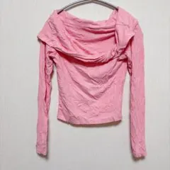 美品】ピンク ✨オフショルダー ✨長袖トップスTシャツ✨ブランド、サイズ不明