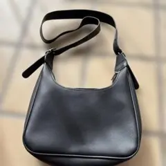 SHEIN 合皮　ショルダーバッグ　ブラック