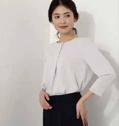 NATURAL BEAUTY BASIC パールポイントブラウスのサムネイル