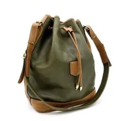 希少カラー【CELINE】ショルダーバッグ　巾着　レザー　グリーンのサムネイル