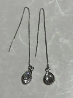 クリスタルドロップピアス