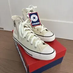 新品未使用完売品　CONVERSE ハイカットスニーカー