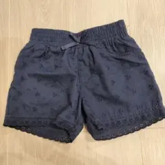 刺繍入りネイビー半ズボン 110サイズ