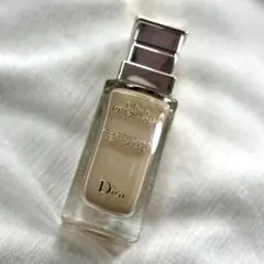 Dior プレステージ ル フルイド タン ドゥ ローズ 1N