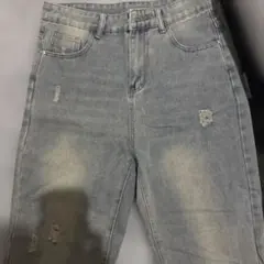 グレー ダメージ加工 ハイウエストジーンズ