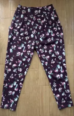 【美品】SUKALA　ローズプリントジョガーパンツ　Lサイズ