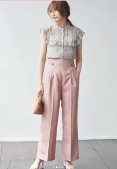 ピンク ワイドパンツ
