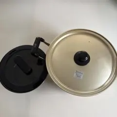 ⭐︎16日までの出品⭐︎アルミ製 両手鍋 ゴールドカラー 2点セットのサムネイル