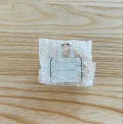 JILL by JILL STUART メタルキーホルダー ホワイト