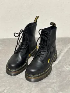Dr. Martens ブラック 厚底ブーツ 8H