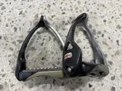 Acavallo アバカロ セーフティあぶみ ブラック 使用品