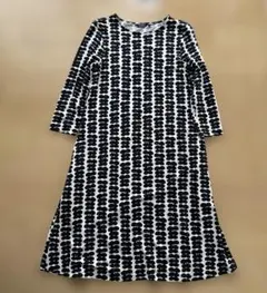 【未使用・B品】marimekko マリメッコ　ワンピース　ウニッコ　34 マリメッコ ウニッコワンピース 34 日本限定 - メルカリ