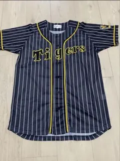 阪神タイガース　ユニフォーム　Lサイズ　ブラック　縦縞　tigers 黄✖️黒