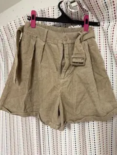 ベージュ コーデュロイ ショートパンツwego Mベルト付き　レディースボトムス