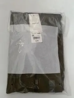 新品 UNIQLO エアリズムUVカットフルジップパーカー　XXLサイズ
