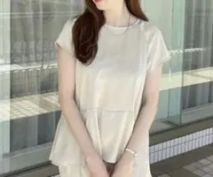 LOUNIE ペプラム　ブラウス　ベージュのサムネイル
