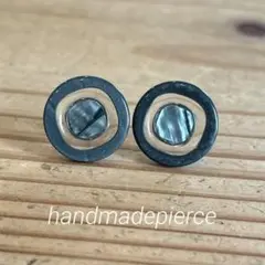 ハンドメイド　レトロボタン　ピアス306