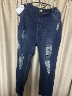 Item thumbnail for item 0bfa9208-8001-4399-aea2-87281e70c0b9