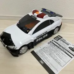 トミカ　ビックに変形！　デカパトロールカー　パトカー　ミニカー