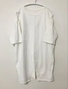 ホワイト 半袖ロングTシャツのサムネイル