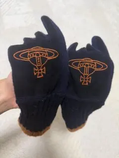 Vivienne Westwood ヴィヴィアンウエストウッド オーブ刺繍 手袋