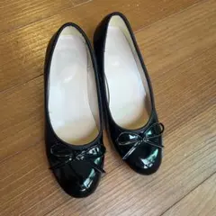 GRL エナメル調 リボン パンプス ブラックのサムネイル