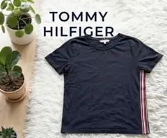美品　トミーヒルフィガー Tシャツ S 濃紺 サイドライン ネイビー　ロゴ 刺繍